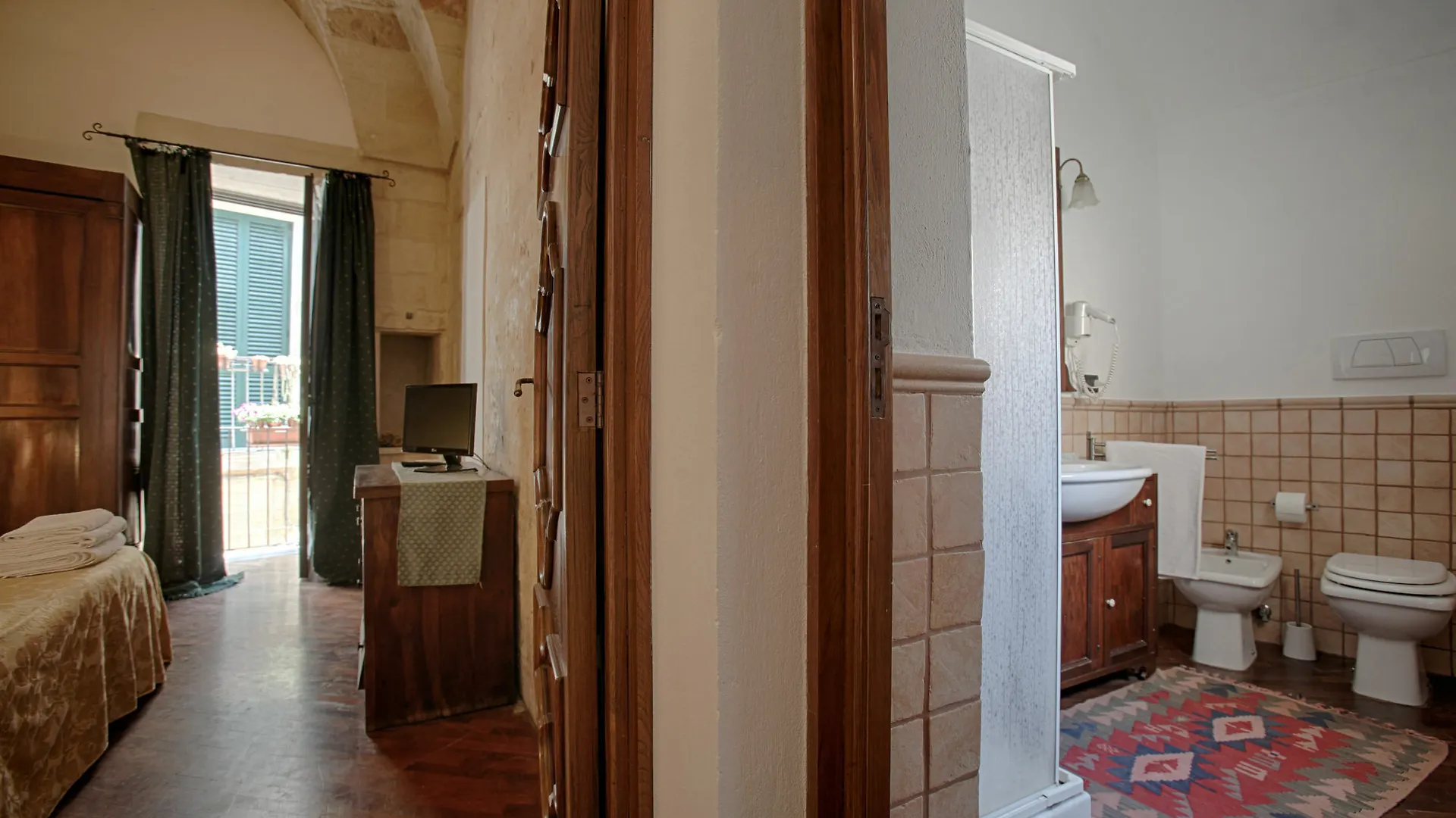**** 호텔 Chiesa Greca B&B Suites 레체 이탈리아